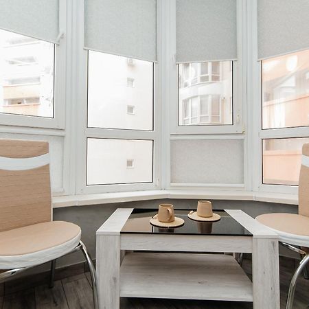 Ferienwohnung Luxrent Kischinau Exterior foto